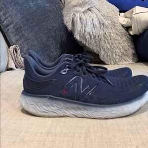 New Balance Women’s Dark Blue Sneakers